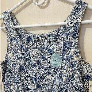 Duluth trading co farm toilet tank, brand new